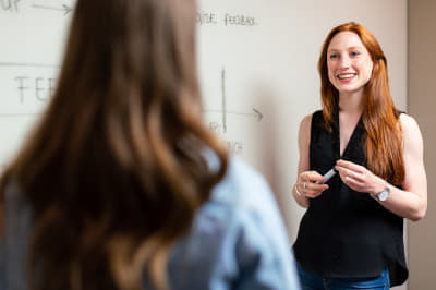 Aulas particulares de inglês, com professores nativos english4pilots.com.br Cursos e aulas de Inglês para Pilotos, Controladores de Vôo, Tráfego Aéreo, Mecânicos, Comissários de Bordo, de Voo, Tripulação, aulas on-line ou em brasília com professores nativos English Solutions Brasília