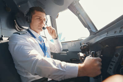 Icao Language Proficiency Requirements english4pilots.com.br Cursos e aulas de Inglês para Pilotos, Controladores de Vôo, Tráfego Aéreo, Mecânicos, Comissários de Bordo, de Voo, Tripulação, aulas on-line ou em brasília com professores nativos English Solutions Brasília 