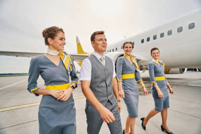 English for cabin crew www.english4pilots.com.br Cursos e aulas de Inglês para Pilotos, Controladores de Vôo, Tráfego Aéreo, Mecânicos, Comissários de Bordo, de Voo, Tripulação, aulas on-line ou em brasília com professores nativos English Solutions Brasília 